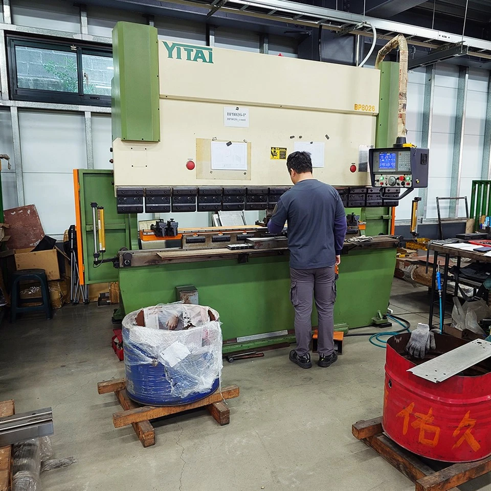 Custom Sheet Metal Bending